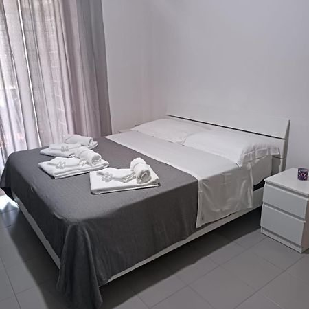 H24 Apartment Tivoli Bagian luar foto