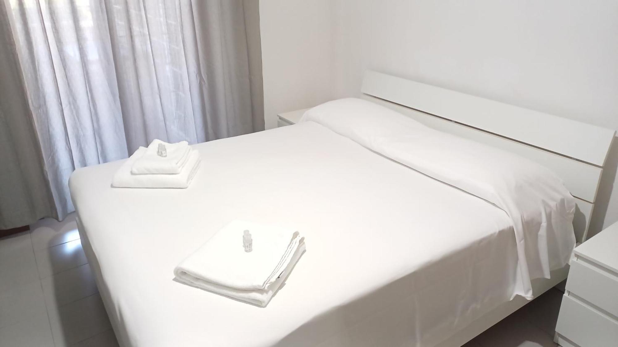 H24 Apartment Tivoli Bagian luar foto